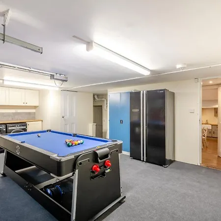 4 Bed In 83260